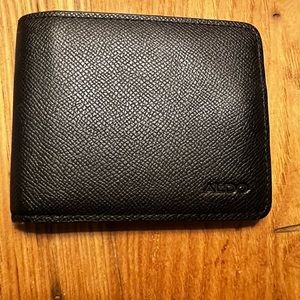 Aldo wallet